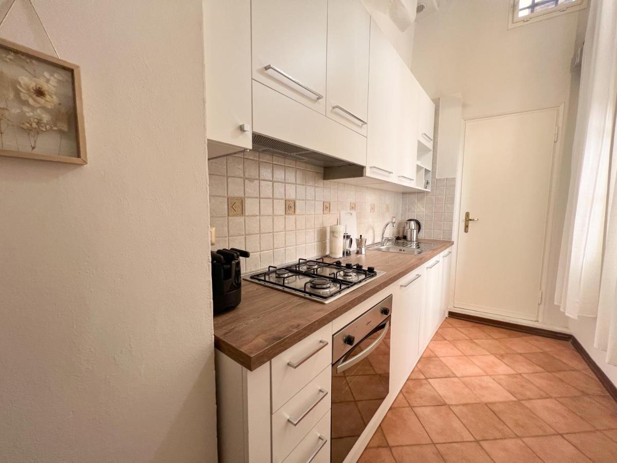 Civico 41 Lucca City Center Apartment Buitenkant foto